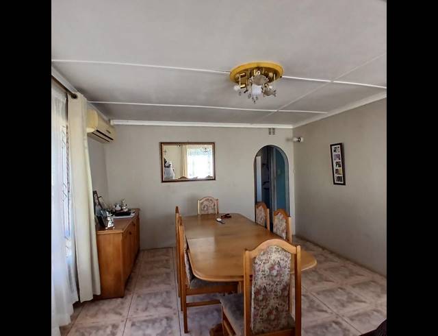 3 BEDROOM SIMPLEX FOR SALE IN LOTUS PARK